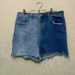 Risen Jeans high waisted denim shorts sz 2XL 2 tone summer frayed fringe